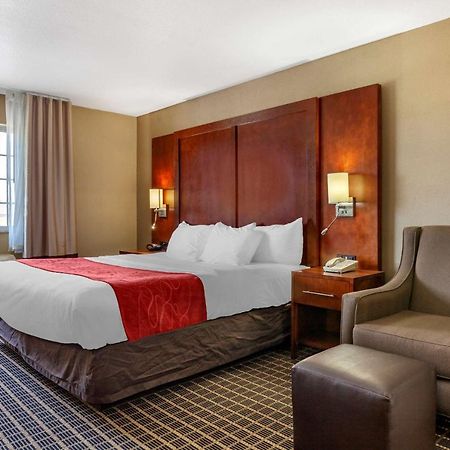 Comfort Suites Delavan - Lake Geneva Area Ngoại thất bức ảnh