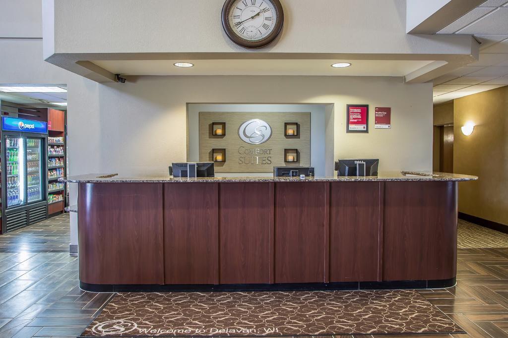 Comfort Suites Delavan - Lake Geneva Area Ngoại thất bức ảnh