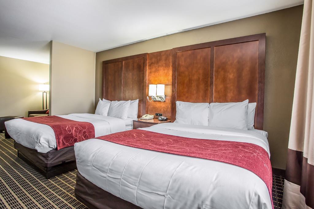 Comfort Suites Delavan - Lake Geneva Area Ngoại thất bức ảnh