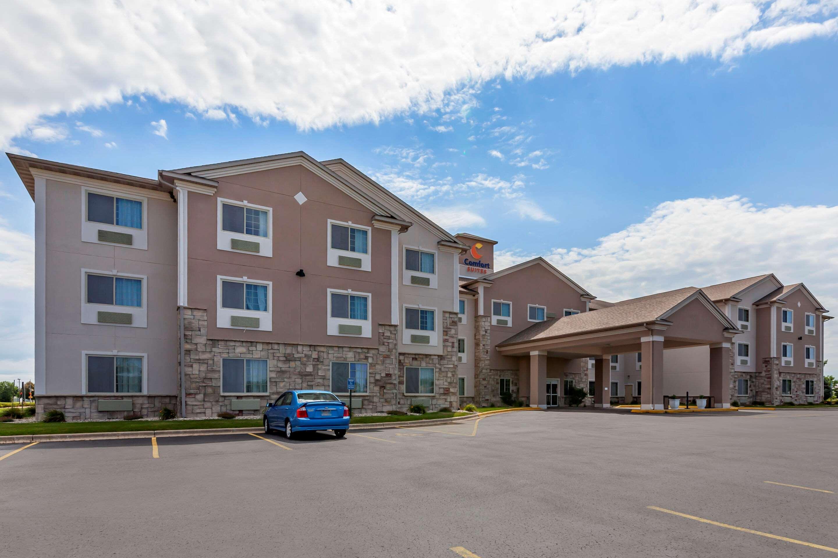 Comfort Suites Delavan - Lake Geneva Area Ngoại thất bức ảnh