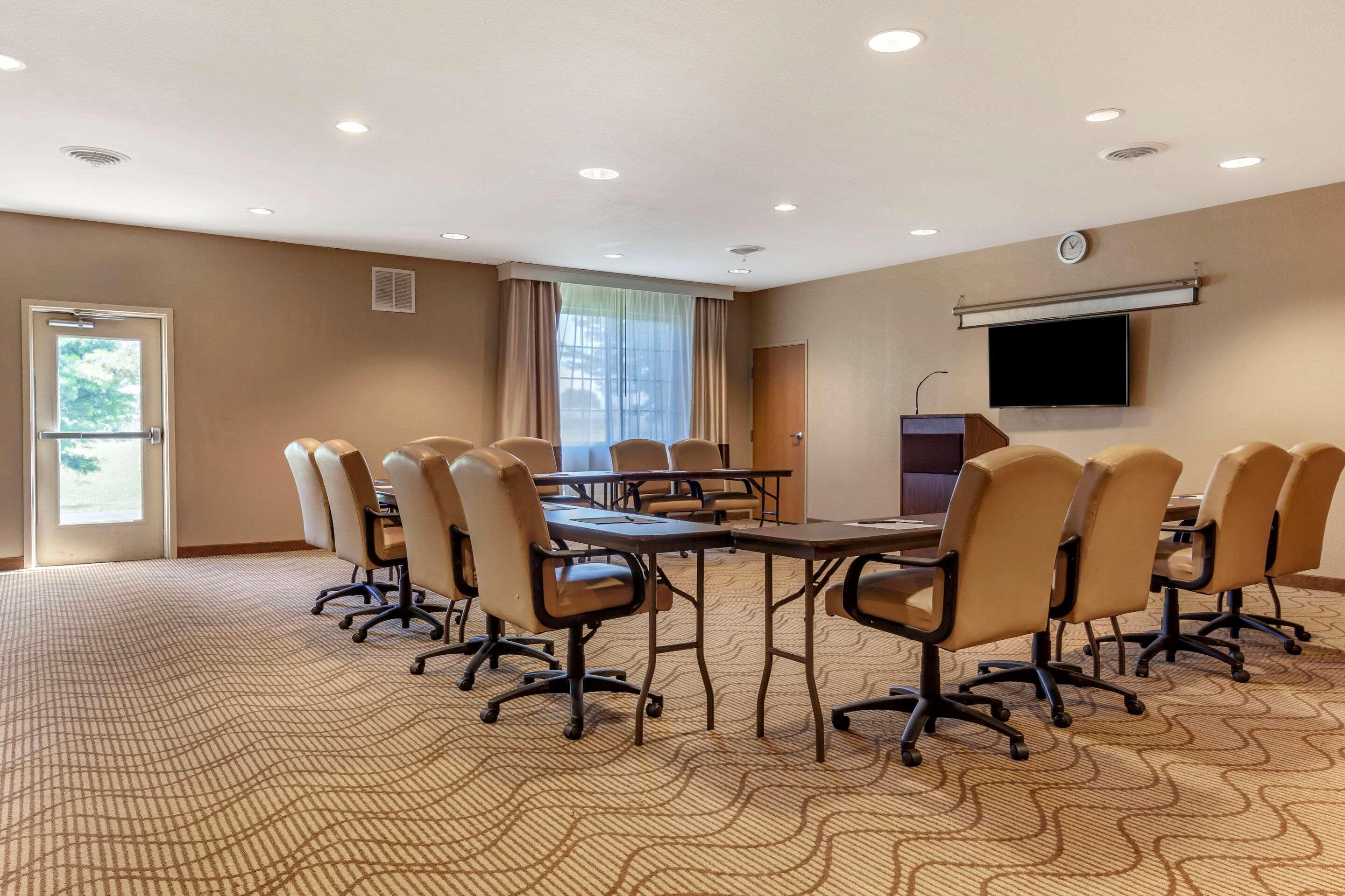 Comfort Suites Delavan - Lake Geneva Area Ngoại thất bức ảnh